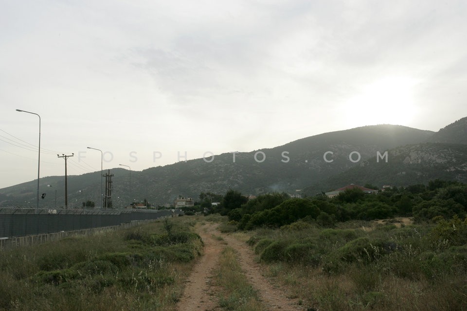 Protest Against the Detention Center for Immigrants / Διαμαρτυρία Ενάντια στο Κέντρο Κράτησης της Αμυγδαλέζα